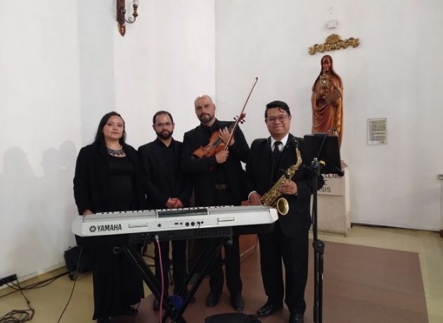musicos para funerales en bogota